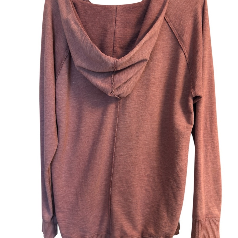 Sonoma Women’s Mauve Lightweight Hoodie Hi Low Hem Soft Casual Athleisure L - Picture 3 of 5